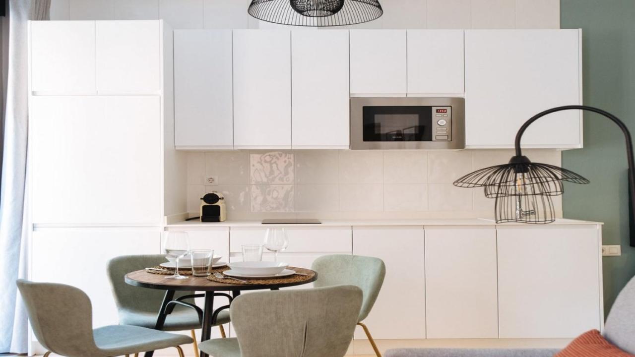 Chiqui And Vicente Suite Apartments Sevilla Kültér fotó