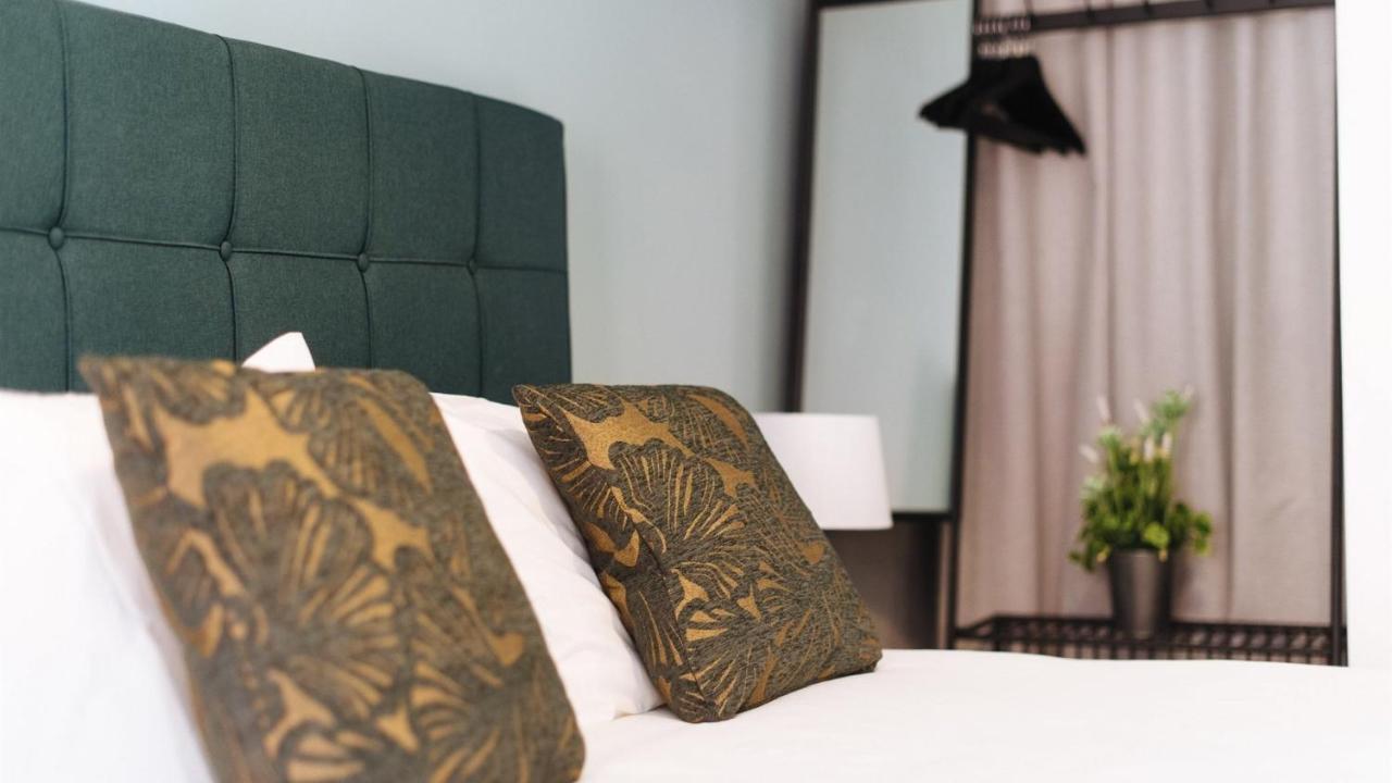 Chiqui And Vicente Suite Apartments Sevilla Kültér fotó
